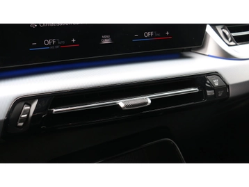 Image véhicule  BMW SÉRIE 2 (25)