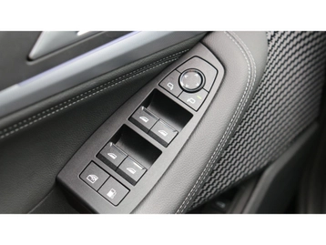 Image véhicule  BMW SÉRIE 2 (34)