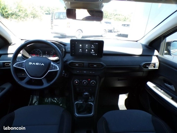 Image véhicule  Dacia JOGGER (4)