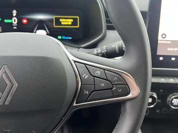 Image véhicule  Renault CLIO (27)