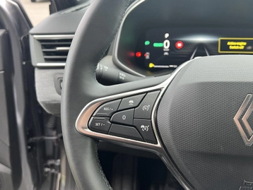 Image véhicule  Renault CLIO (26)