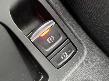 Image véhicule  Renault CLIO (42)