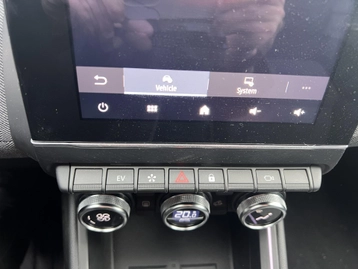 Image véhicule  Renault CLIO (38)