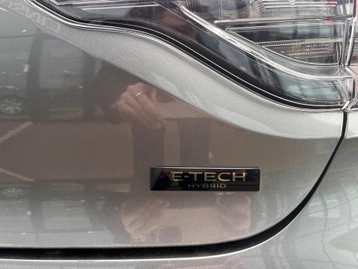 Image véhicule  Renault CLIO (47)