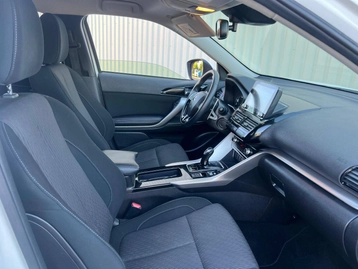 Image véhicule  Mitsubishi ECLIPSE CROSS (6)