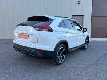 Image véhicule  Mitsubishi ECLIPSE CROSS (5)