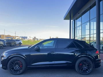 Image véhicule  Audi Q8 (8)