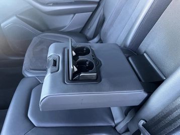 Image véhicule  Audi Q8 (15)