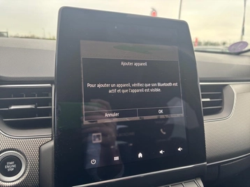 Image véhicule  Renault ARKANA (30)