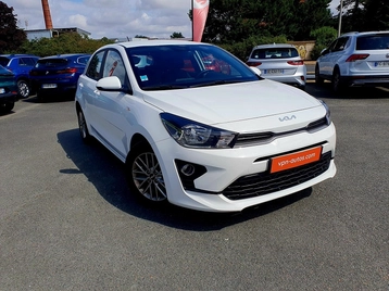 Image véhicule  Kia RIO (2)