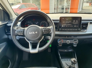 Image véhicule  Kia RIO (7)