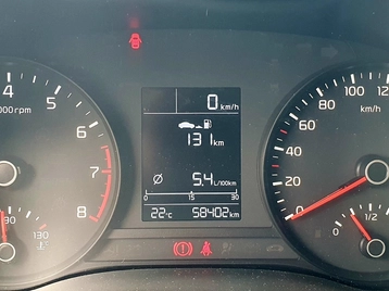 Image véhicule  Kia RIO (9)