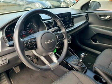 Image véhicule  Kia RIO (5)