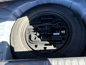 Image véhicule  Renault CLIO V (13)