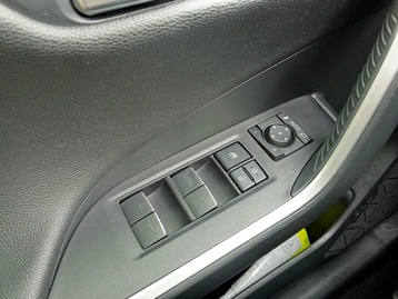Image véhicule Toyota RAV 4 (20) Image véhicule Toyota RAV 4 (20)