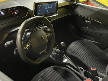 Image véhicule  Peugeot 208 (27)