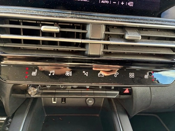 Image véhicule  Citroën C5 AIRCROSS (32)