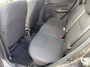 Image véhicule  Suzuki SWIFT (8)