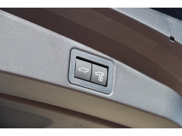 Image véhicule  Toyota COROLLA (37)