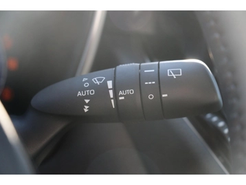 Image véhicule  Toyota COROLLA (31)