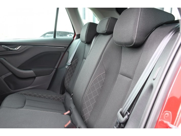 Image véhicule  Skoda KAMIQ (21)