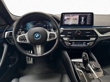 Image véhicule  BMW SÉRIE 5 TOURING (8)