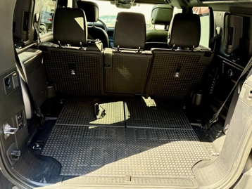 Image véhicule  Land Rover Defender (2) (23)