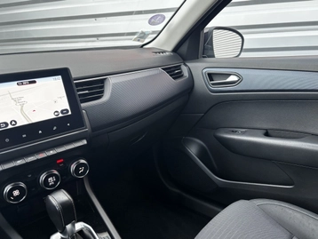 Image véhicule  Renault ARKANA (25)