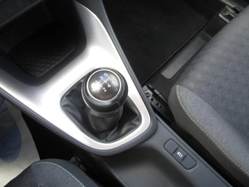 Image véhicule  Toyota YARIS (5)