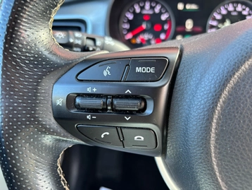 Image véhicule  Kia STONIC BUSINESS (10)