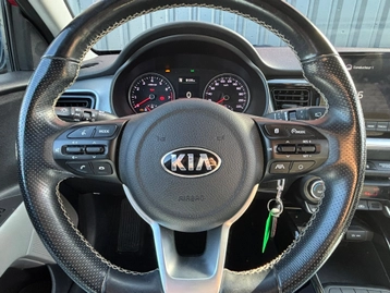 Image véhicule  Kia STONIC BUSINESS (9)