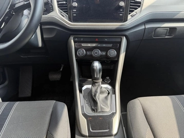 Image véhicule  Volkswagen T-ROC (27)