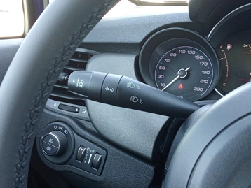 Image véhicule  Fiat 500X (15)