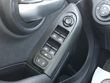 Image véhicule  Fiat 500X (17)
