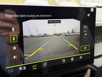 Image véhicule  Dacia DUSTER (18)