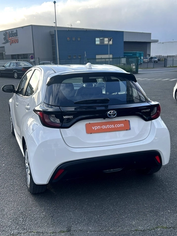 Image véhicule  Toyota YARIS (6)