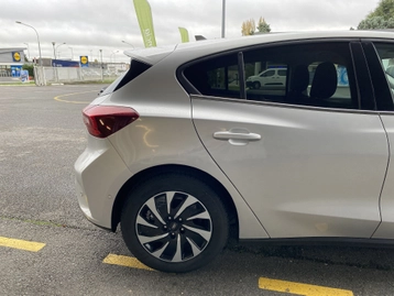 Image véhicule  Ford FOCUS (5)