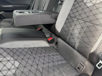 Image véhicule  Volkswagen T-ROC (11)