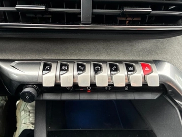 Image véhicule  Peugeot 3008 (33)