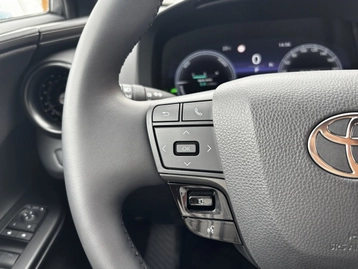 Image véhicule  Toyota C-HR (2) (9)