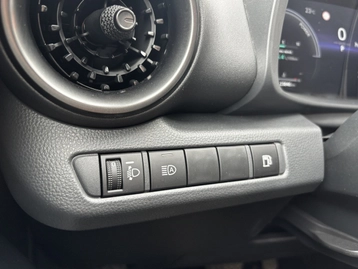 Image véhicule  Toyota C-HR (2) (28)