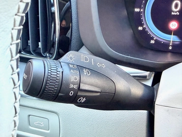 Image véhicule  Volvo XC60 (19)