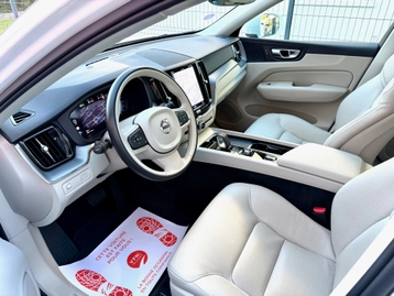 Image véhicule  Volvo XC60 (10)