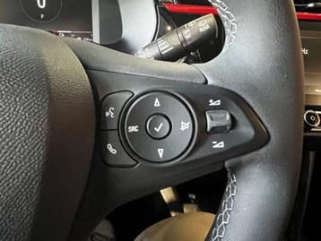 Image véhicule  Opel CORSA (11)