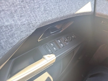 Image véhicule  Peugeot 3008 (15)