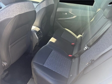 Image véhicule  Peugeot 3008 (12)