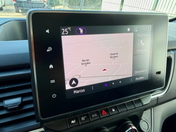 Image véhicule  Renault TRAFIC (13)