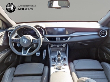 Image véhicule  Alfa Romeo STELVIO (2)