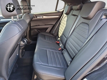 Image véhicule  Alfa Romeo STELVIO (9)