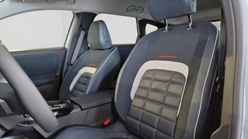 Image véhicule  Citroën C5 AIRCROSS HYBRIDE (11)